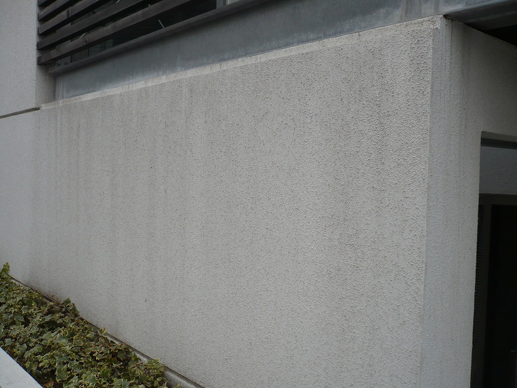 吹き付け壁の洗浄